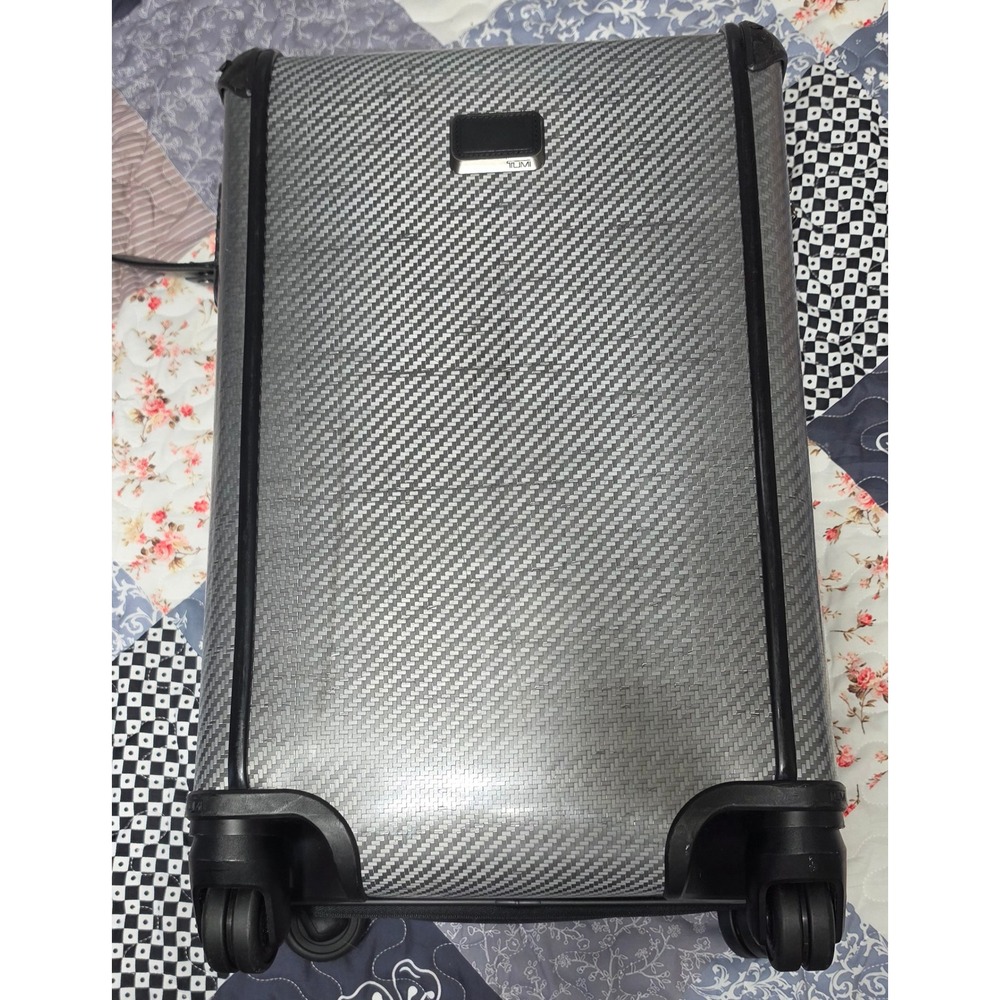 Tumi Tegra-Lite Silver Carbon Fiber Hardside Spinner Suitcase 28820TG
